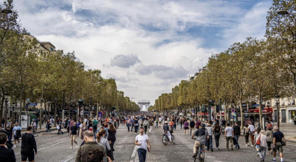 Apartment Champs Elysees Rue De Berri