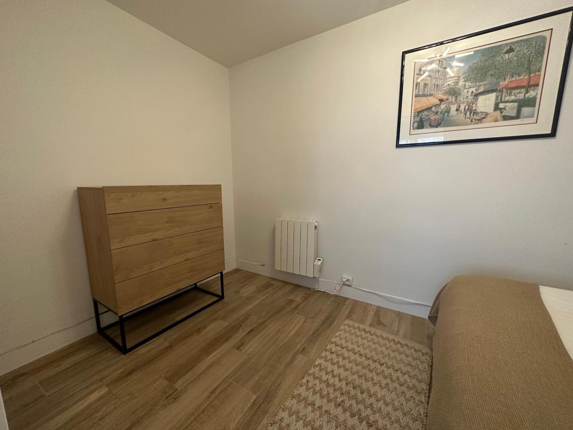 Champs Elysees Rue De Berri Apartment *