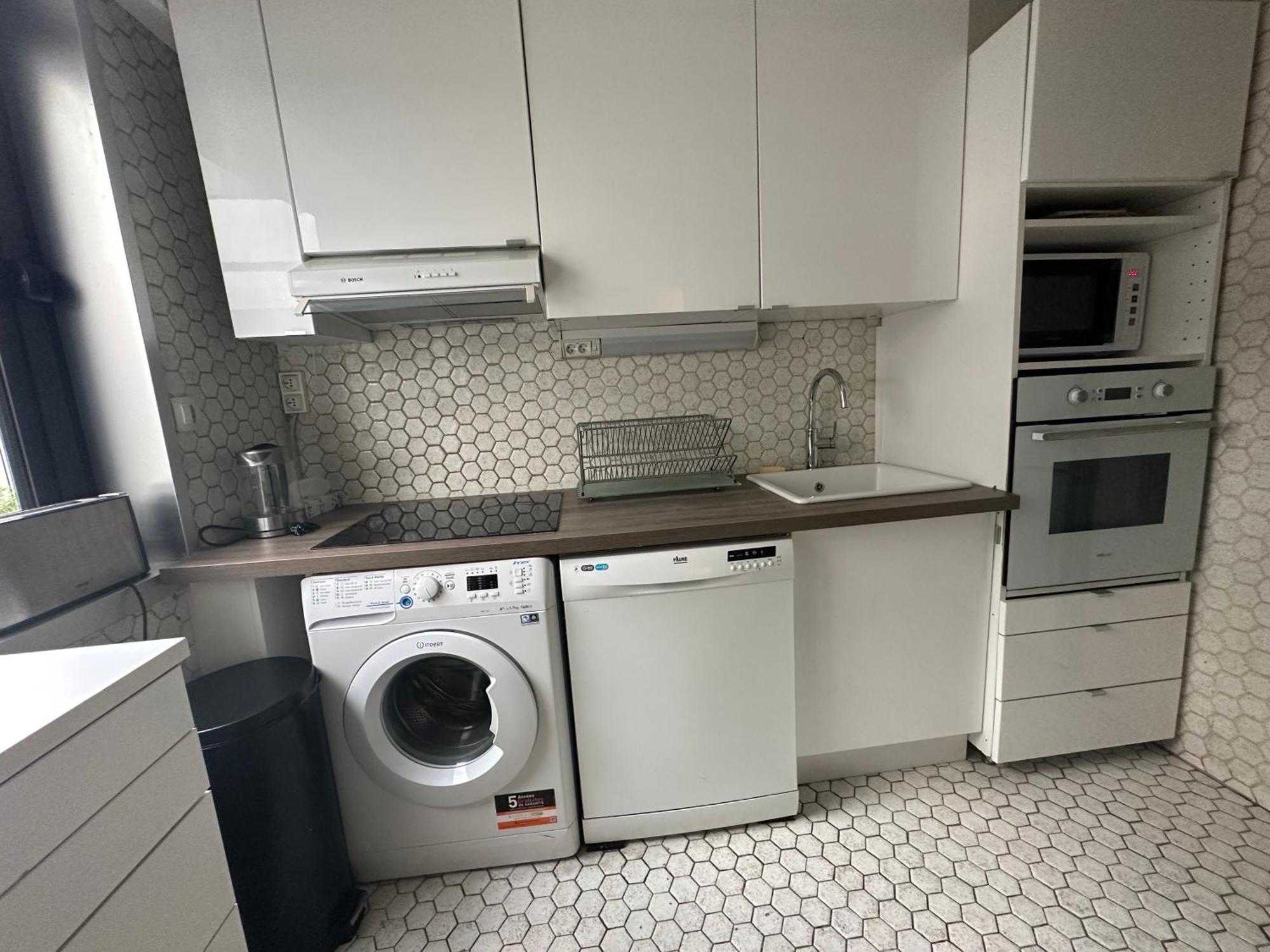 Champs Elysees Rue De Berri Apartment *